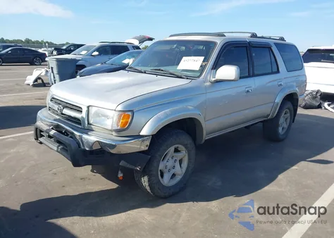 2000 Toyota 4Runner Sr5 V6 from USA, damaged, VIN JT3HN86RXY0312951